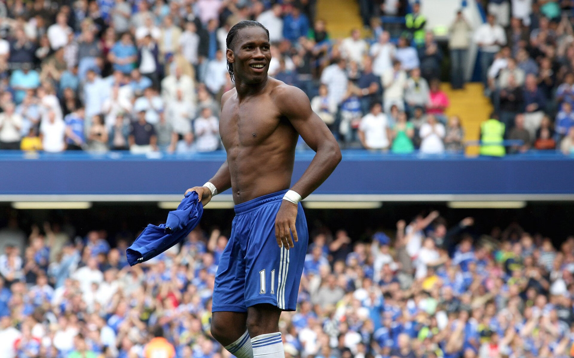 “闯关高手”——车队应对突发事件的智慧反应