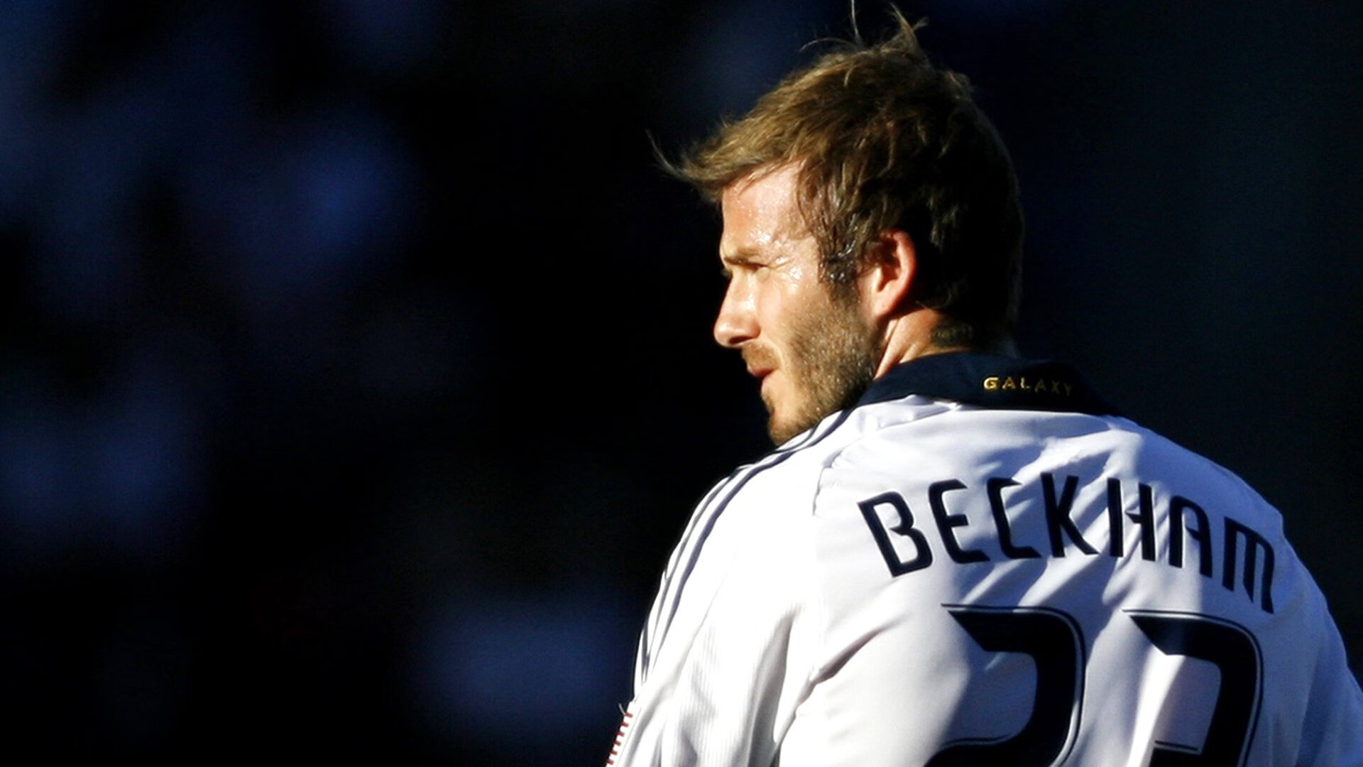 青少年篮球运动员加入“未来之星”培养计划，逐步实现职业化，未来的篮球运动员